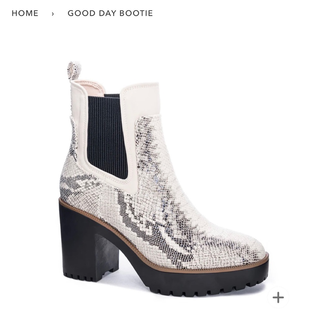 Chinese Laundry Platform Bootie